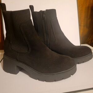 Women's Boots